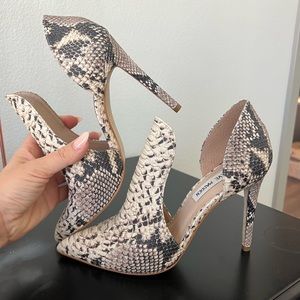 Steve Madden Shoes Heels size US 6.5 - like new